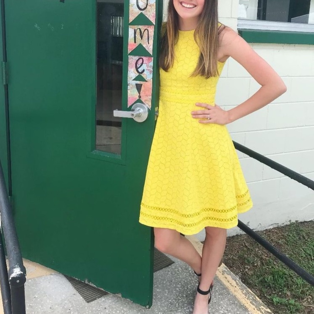 YELLOW Calvin Klein Dress☀️